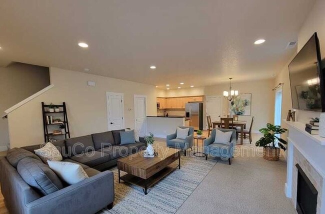 Photo - 322 SW Marsuda Terrace