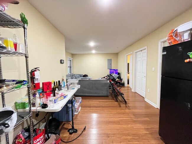 Photo - 1415 N 15th St Unit B