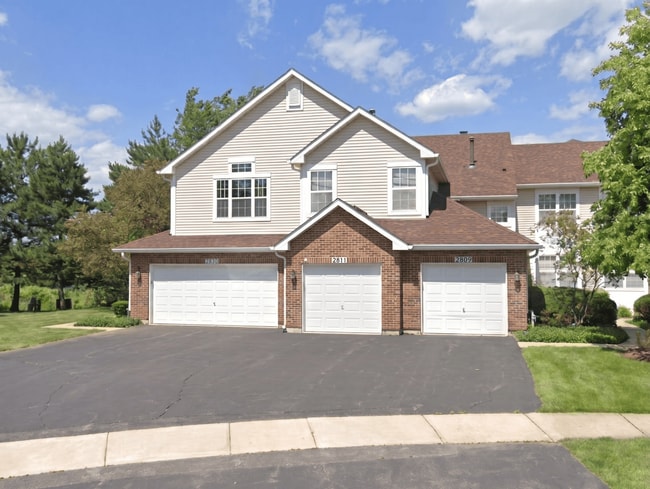 Building Photo - 2809 Kentshire Ct Unit 2809 Kentshire