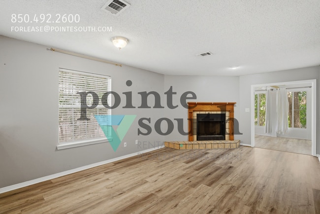 Photo - 2813 Langley Ave