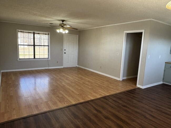 Photo - 219 W 8th St