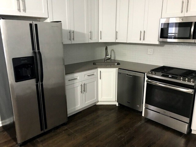 Photo - 3213 W Armitage Ave Unit 02F