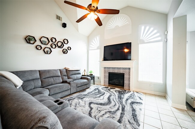 Photo - 5810 Misty Island Ct
