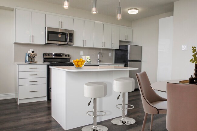 Photo - 200 Balliol St