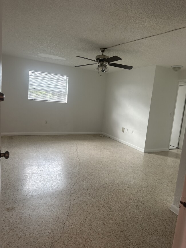 Living Room - 1930 Palm Ave Apartments Unit Two Bedroom One Bath