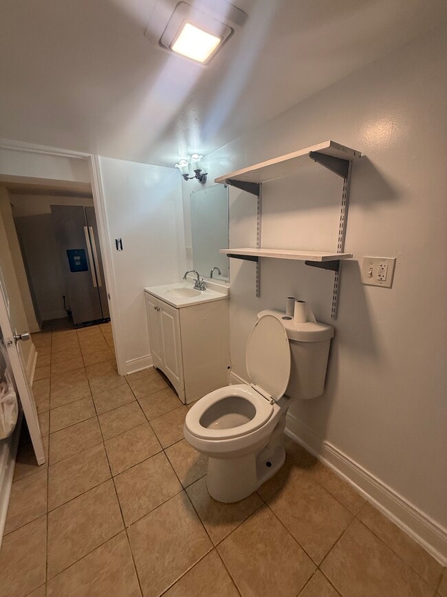 Photo - 1056 N Parkside Ave Unit G
