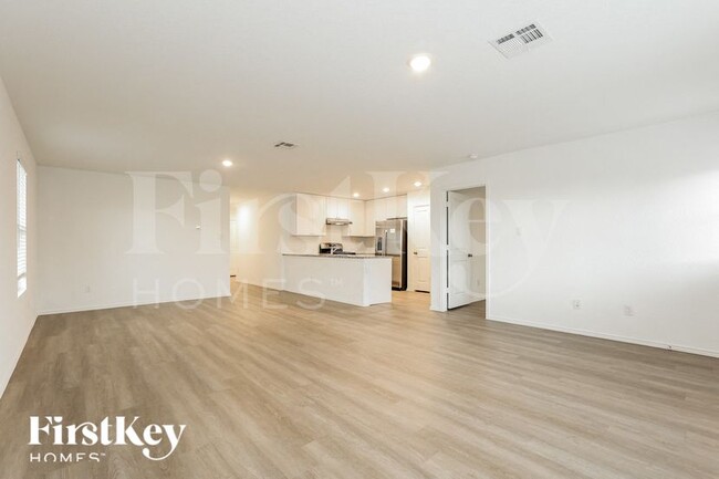 Photo - 10606 Pablo Way