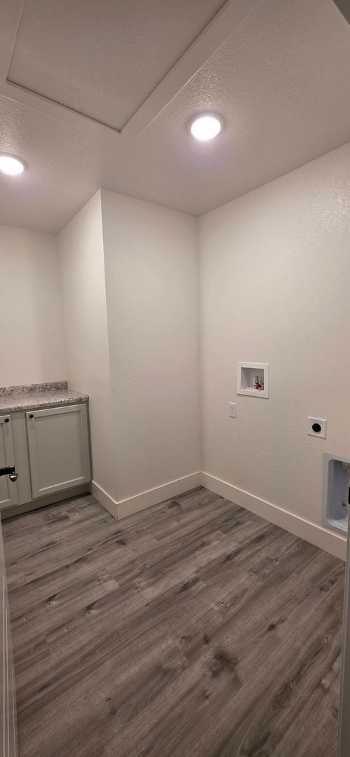 Photo - 2912 Cribbon Ave