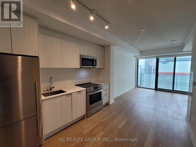 Photo - 25 Richmond St E Unit 2207