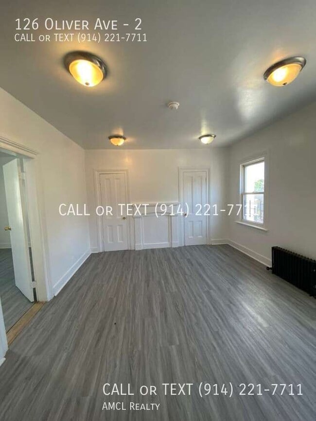 Photo - 126 Oliver Ave Unit 2