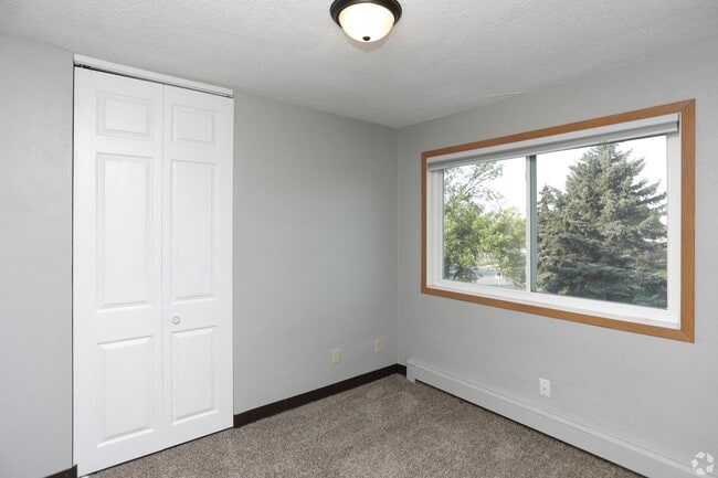 Photo - Southern Manor Apartments
