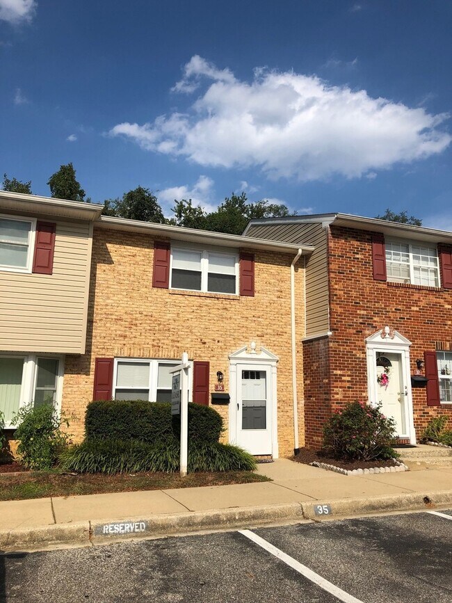3 BEDROOM IN HILLTOP VILLAGE - 3 BEDROOM IN HILLTOP VILLAGE House