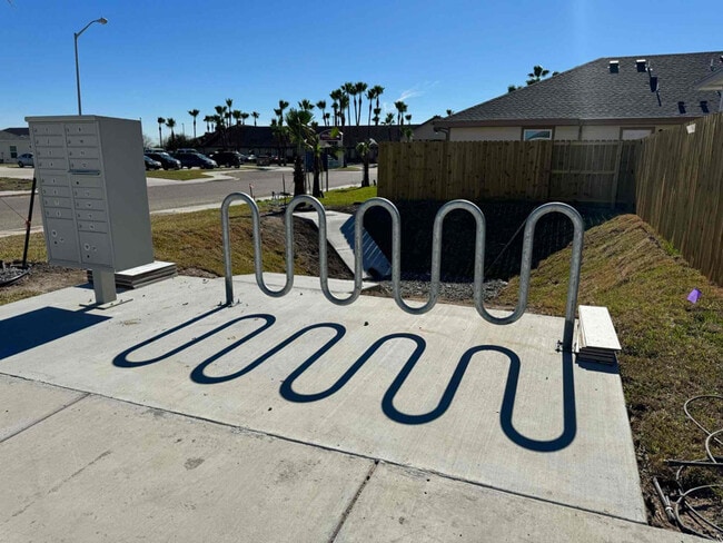 Photo - 1806 Atrium Pl Dr Unidad 1