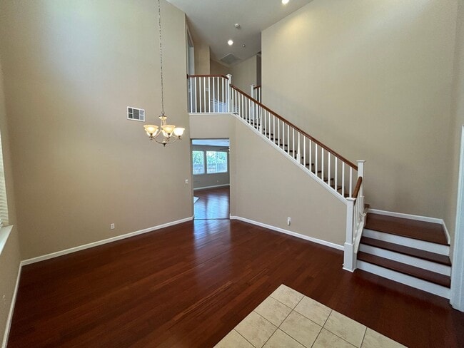 Photo - Beautiful 4 Bedroom 3 Bathroom in Quiet Neighborhood with SOLAR