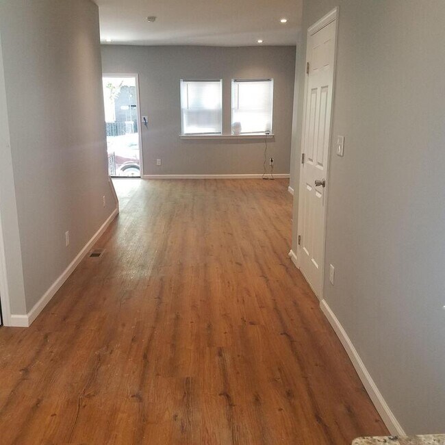 Photo - 1417 N Felton St