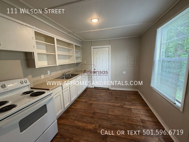 Photo - 111 Wilson St