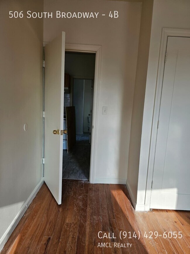 Photo - 506 S Broadway Unit 4B