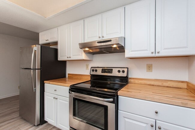 Photo - JM-Cram*** Unit #B