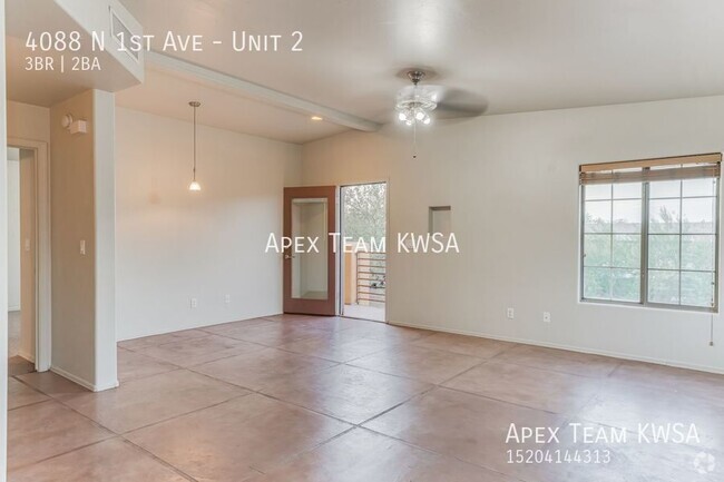 Building Photo - $1170 - Beautiful 3 Bed | 2 Bath Upstairs ... Unit 2 Rental