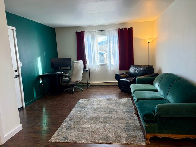 Photo - Helena - Quadplex