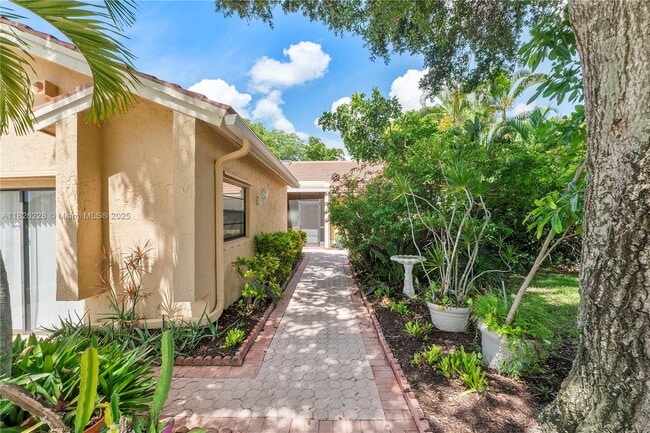 Building Photo - 23257 Boca Club Colony Cir Rental