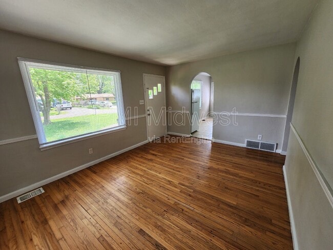 Photo - 354 S Biltmore Ave