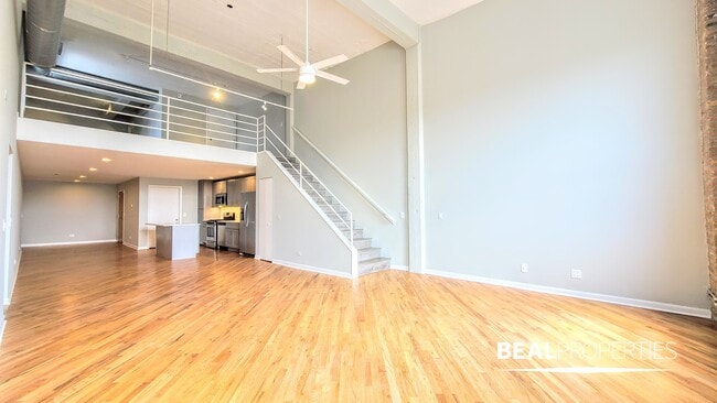 Photo - 2320 N Damen Ave Unit 1