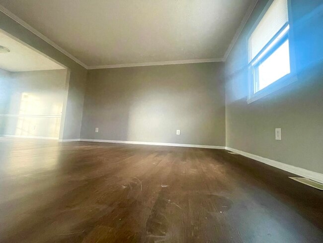 Photo - 3513 Sundart Dr