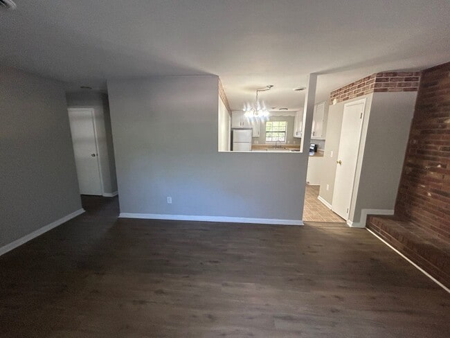 Photo - 528 Wessinger St