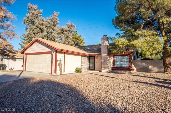 Building Photo - 2364 Belvedere Dr Rental