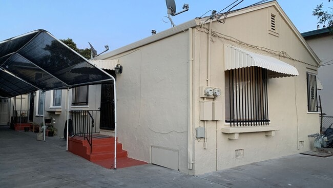 Building Photo - 07218 Unit 7220