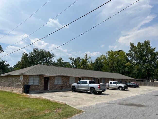 Photo - 113 N Brown Ave