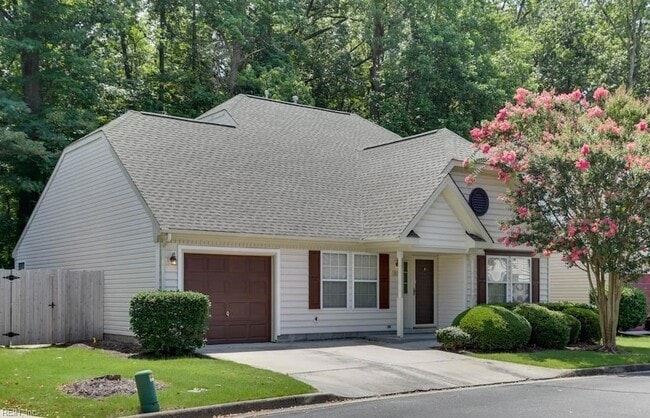 Photo - 1133 Lady Ashley Dr