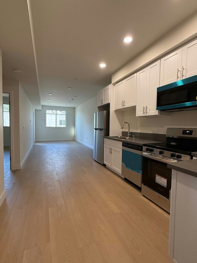 Photo - 14535 Weddington St Unidad 1BD D-Model