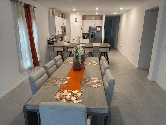 Photo - 1951 Rosewood Cir