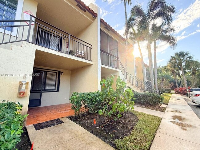 Photo - 440 Lakeview Dr Unit 102