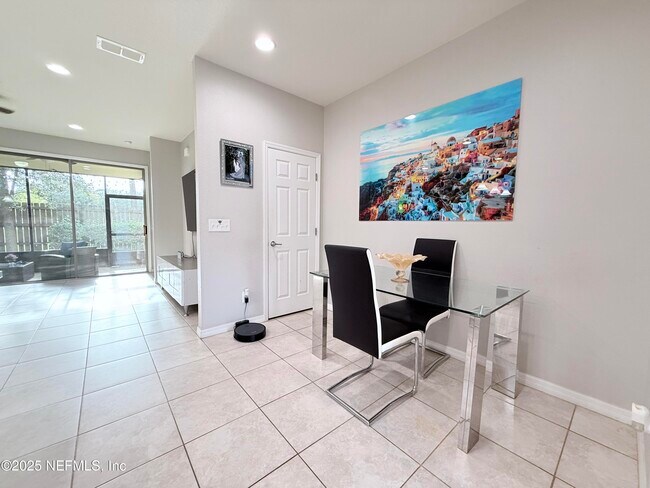 Photo - 14316 Dovewind Ct