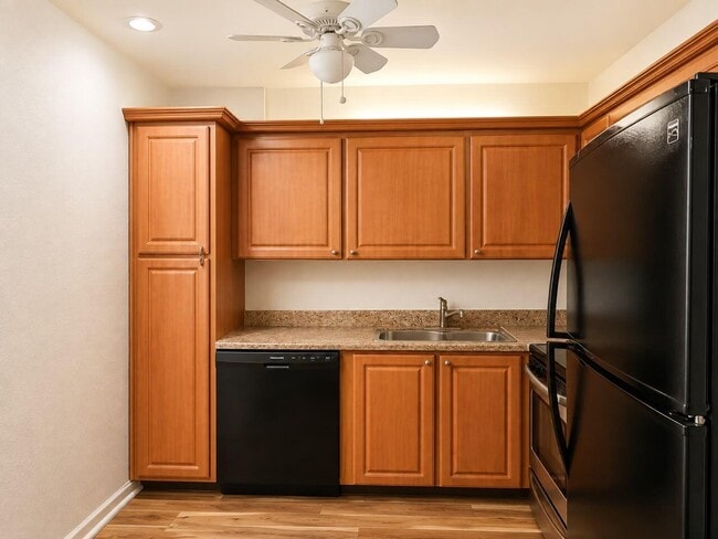 Photo - 138 S Cypress Rd Unit 223