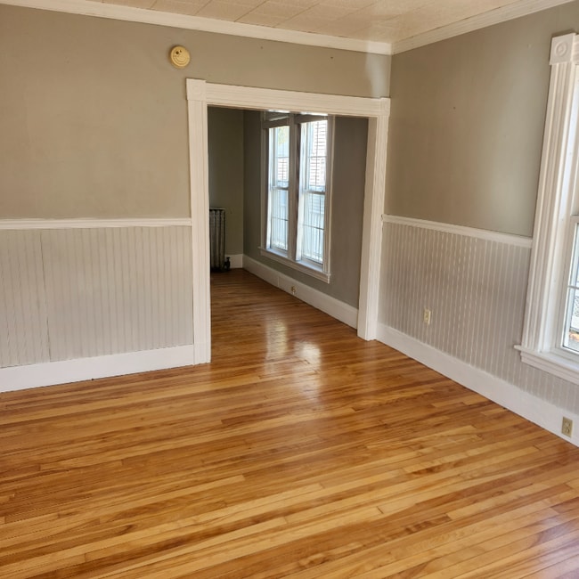 Photo - 50 Centre St Unit Down