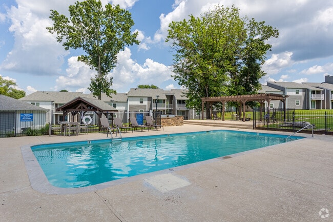 Building Photo - Meridian at Hermitage