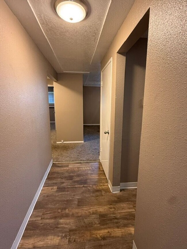 Photo - Comfortable 1 Bed / 1 Bath Steps away from EWU Unit C