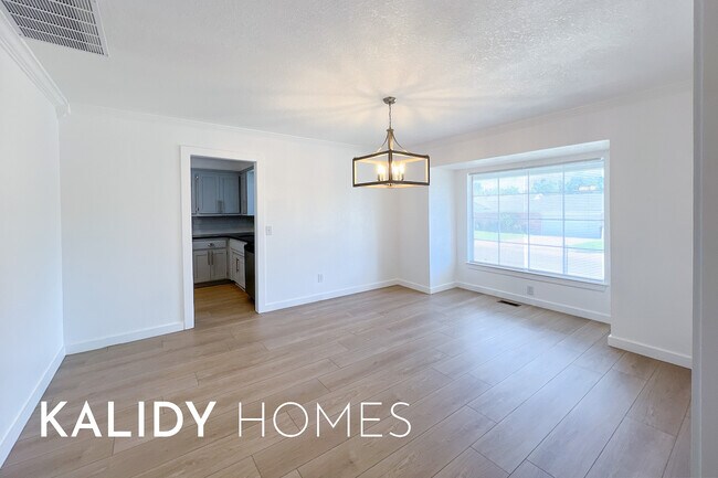 Photo - 4501 N Billen Ave