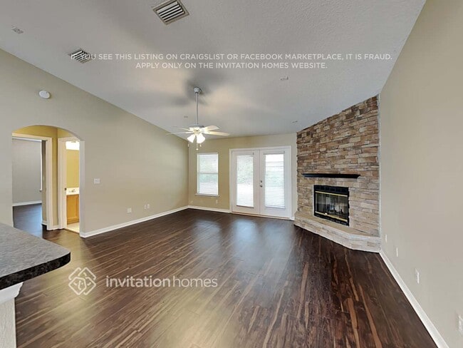 Photo - 327 John's Creek Pkwy