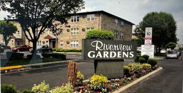 Building Photo - 100 Riverview Ct Rental