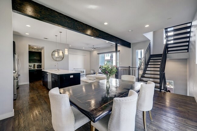 Photo - 1401 Fairview St Unit A