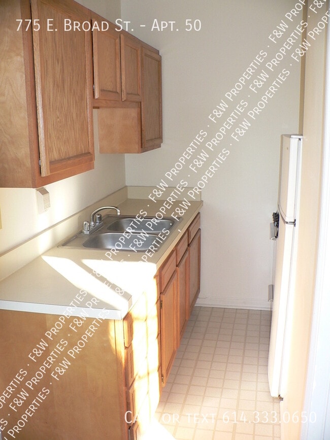 Photo - 775 E Broad St Unit Apt. 50