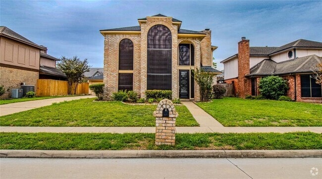 Building Photo - 1914 Hickory Lawn Dr Rental