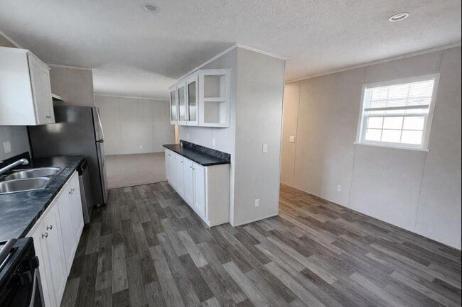 Photo - 3660 S Lapeer Rd