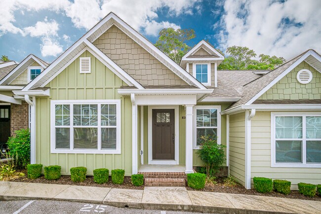 Photo - 13 Myleigh Ave Townhome