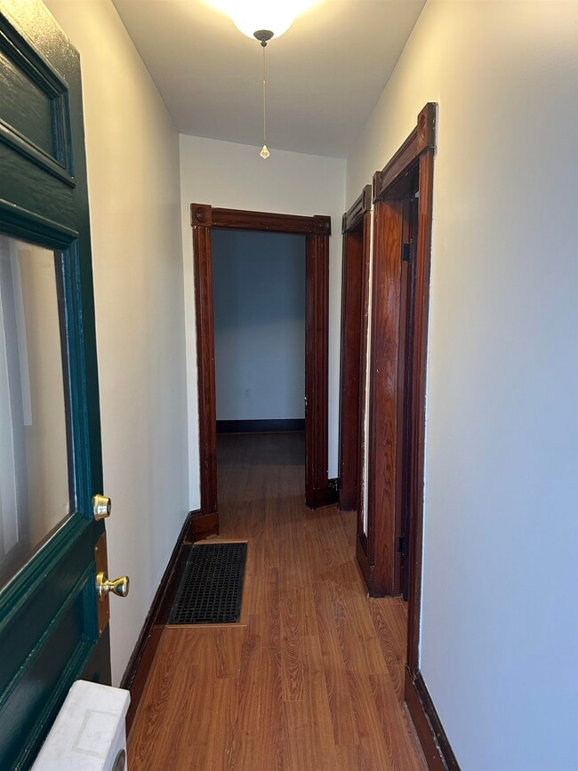 Photo - 6 Holmes St Unit 1